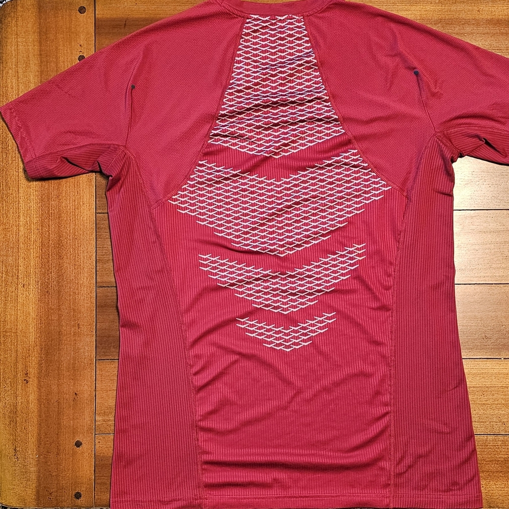 Nike Pro Razorback HyperCool Shirt - Picture 5 of 6